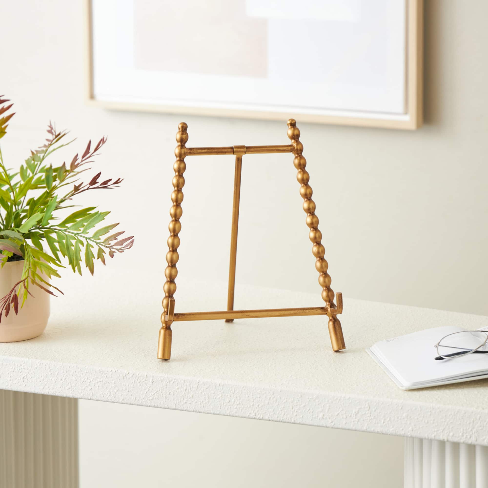 9" x 11" Gold Metal Abstract Wide Display Easel